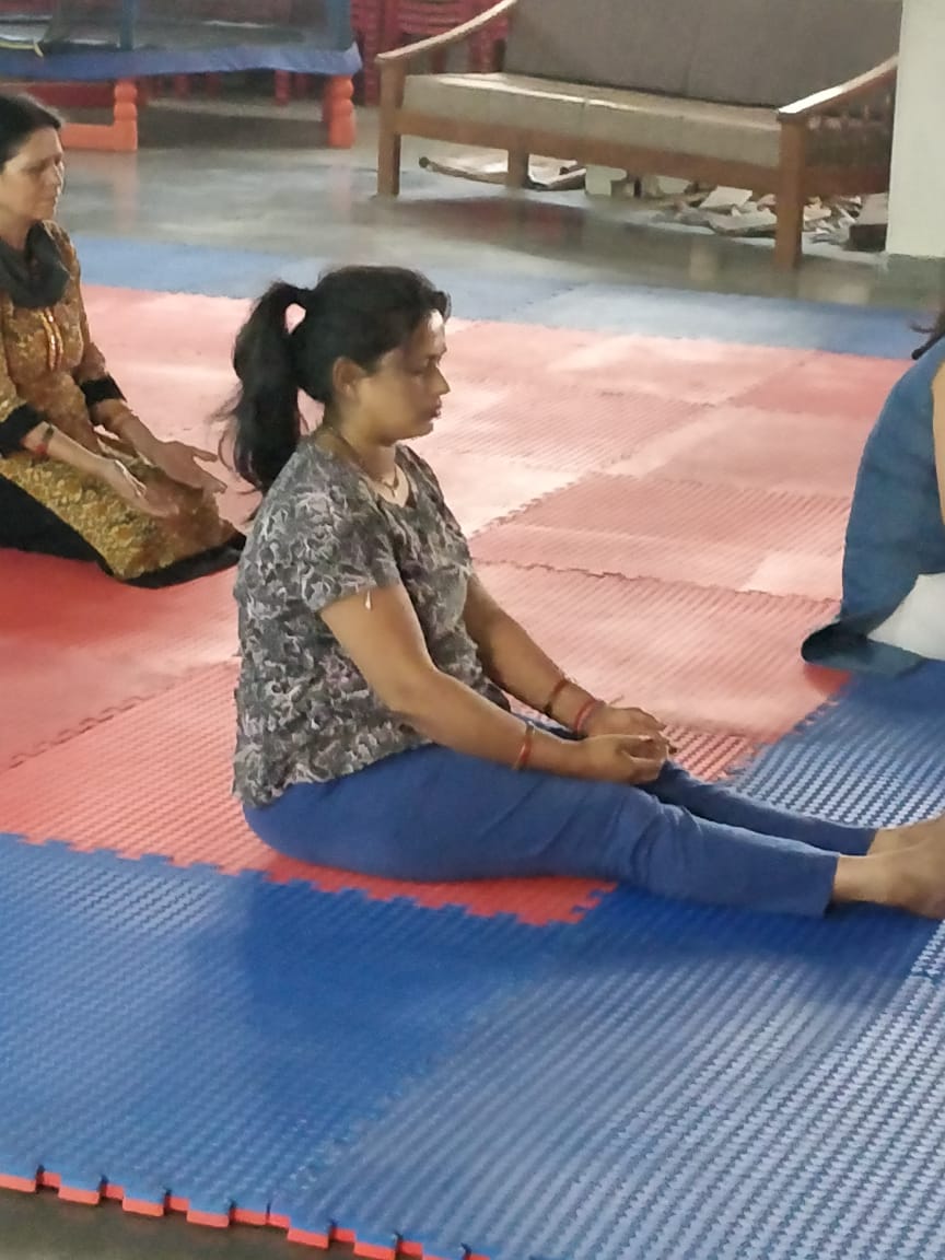 YOGA SESSION FOR PARENTS